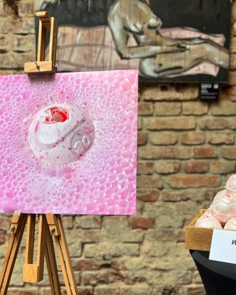 ArtMoment a LUSH představují nový zážitkový formát: Bath Art & Bath Bomb Experience