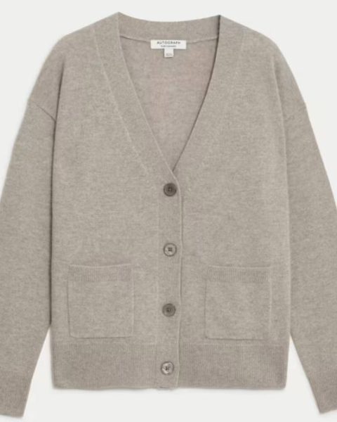 Hřejivé vrstvení: svetry z prémiových materiálů od Marks & Spencer