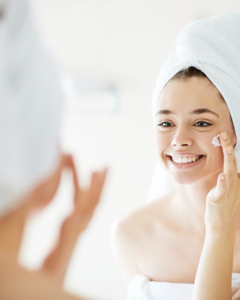 Stejná kosmetika po celý rok? V létě i v zimě se potřeby pleti mění