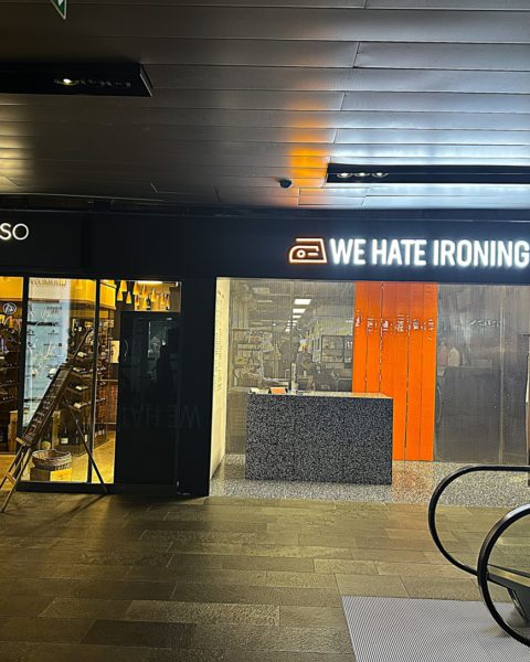 Brumlovka rozšířila nabídku služeb o nehtové studio a čistírnu oděvů