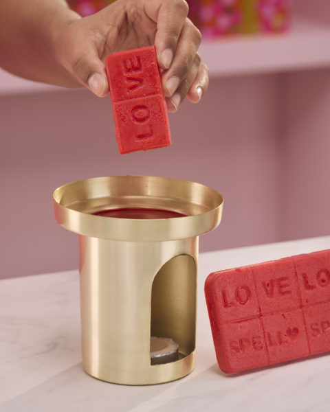 Galentine’s s LUSH: Oslavte přátelství a self-care voňavým dárkem