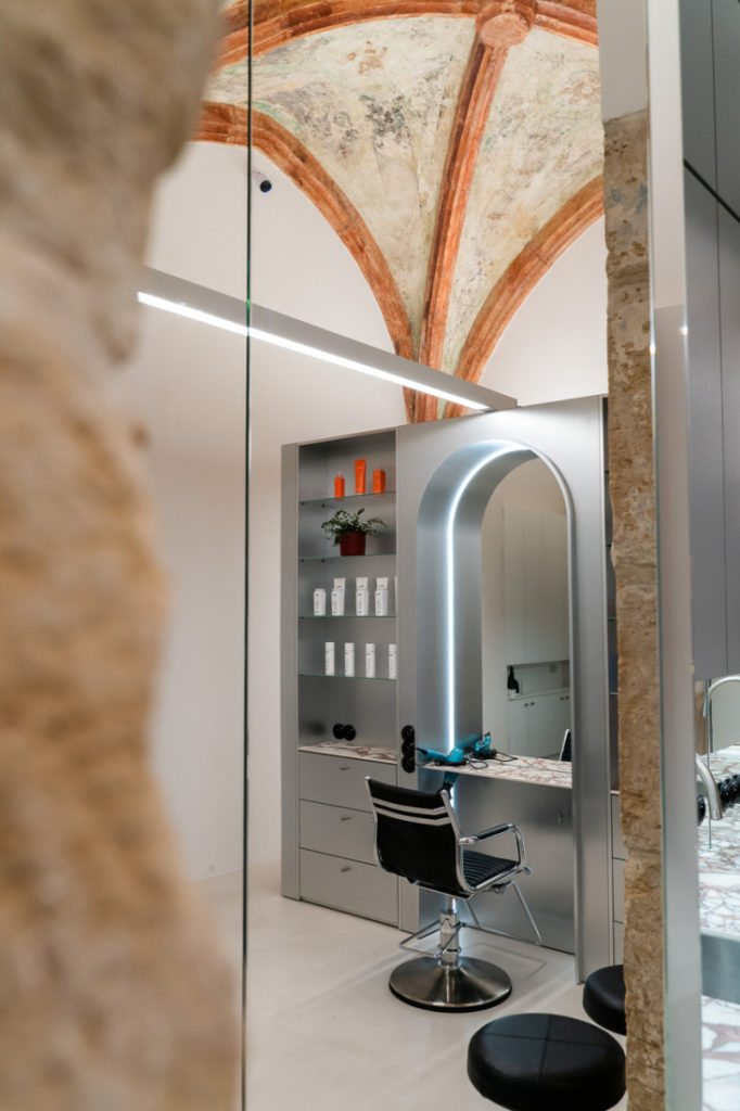 Český kadeřnický úspěch v mezinárodní soutěži BEST SALON AWARD 2025